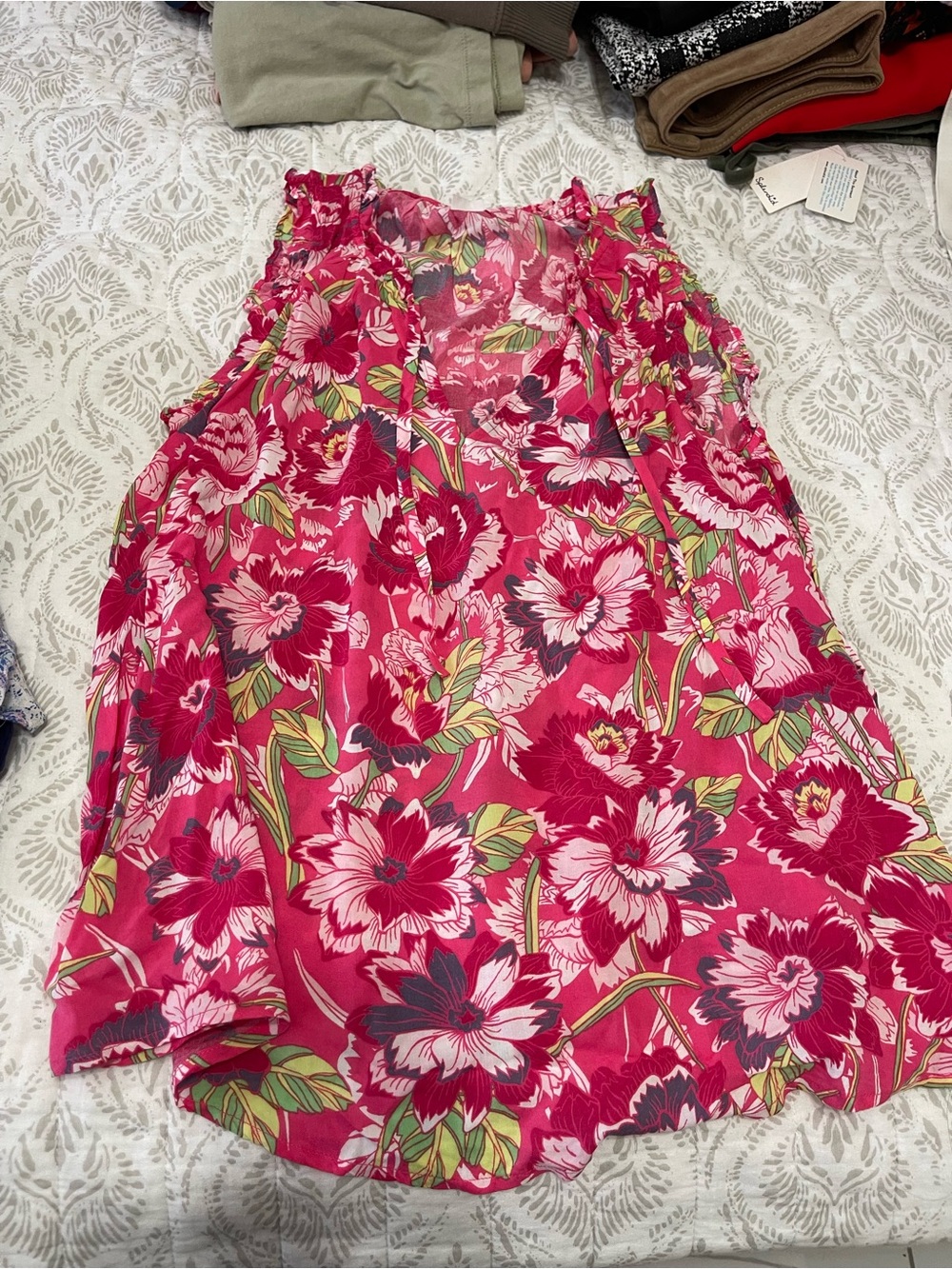 GAP Pink Floral Sleeveless V-Neck Camisole